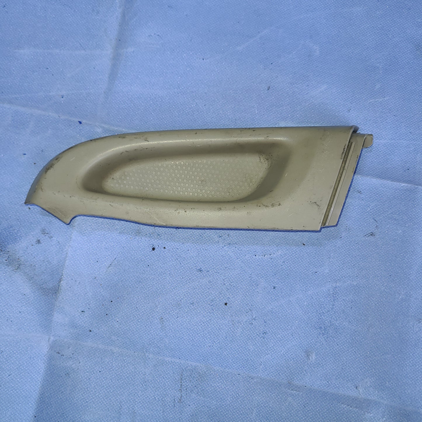 Posa Brazos Nissan Sentra B15 2001 2008