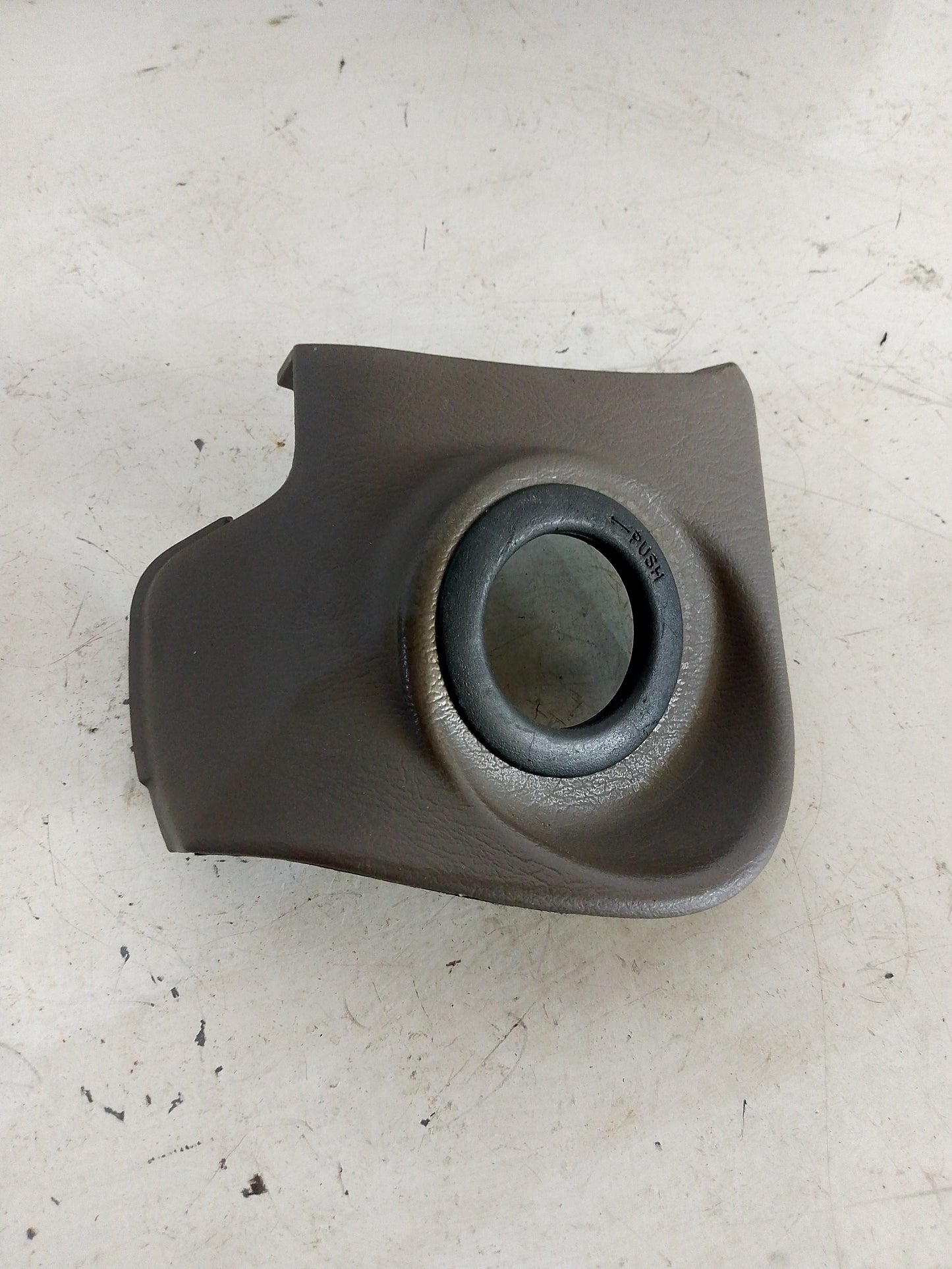 Embellecedor Cilindro Encendido Camry 97