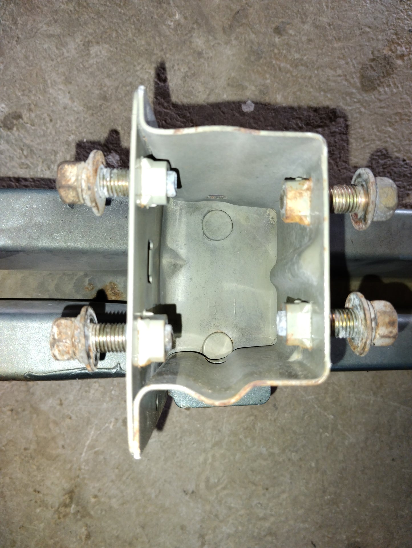 Viga Impacto Nissan Sentra B15 2001 2007