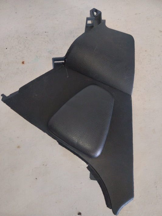 Tapa Lateral Central Tablero Inferior Rodillera Nissan 350Z