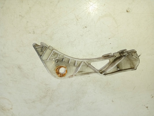 Base Parachoque Delantero Guía Mazda6