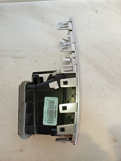 Rejilla Lateral Aire Acondicionado Dodge Ram 2014