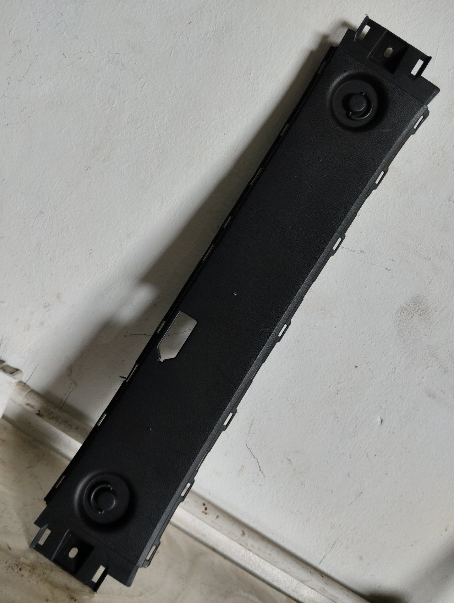 Moldura Inferior Maletero Trasero Nissan 350Z