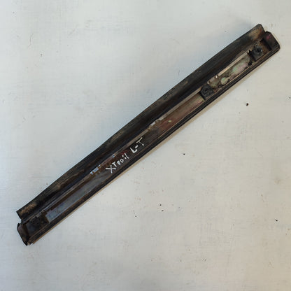 Platina Puerta Inferior Nissan Xtrail 2000 2007