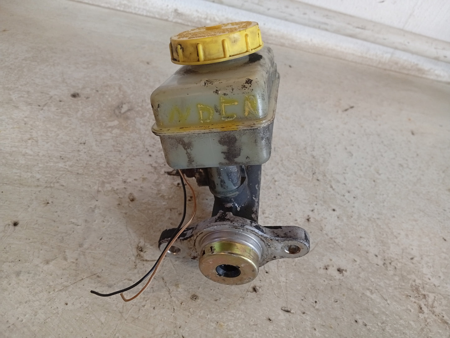 Bomba De Freno Nissan Pathfinder 2000 2004