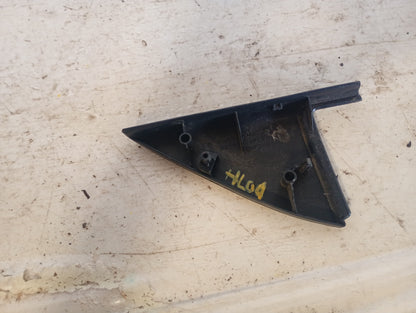 Tapa Triangulo Interno Toyota Highlander 2004