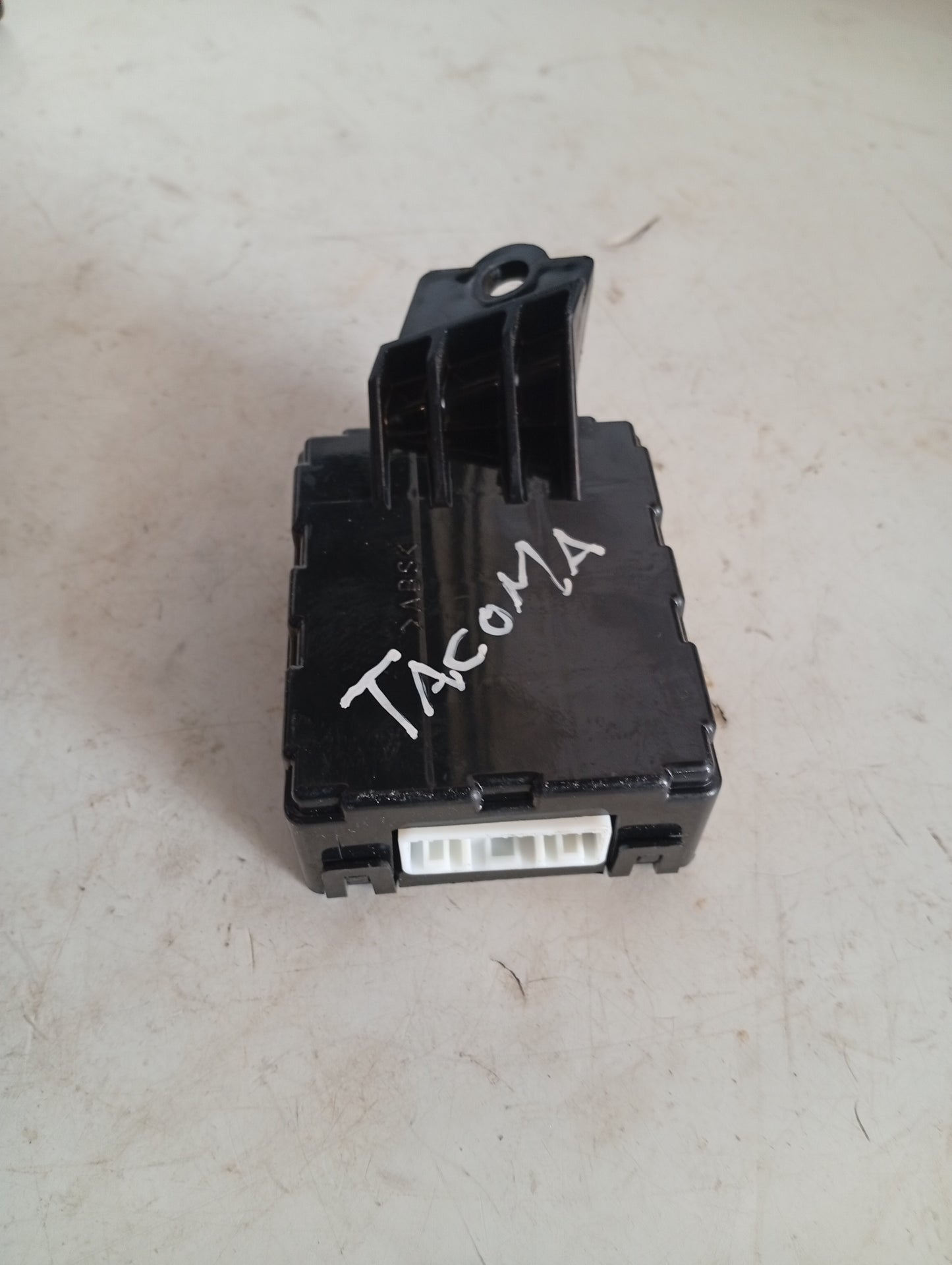 Modulo Amplificador Clima Toyota Tacoma 2005 2011
