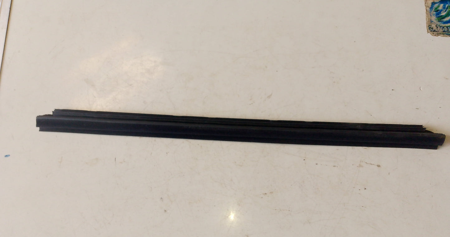 Cepillo Lamevidrio Interno Toyota Corolla 2009 2013