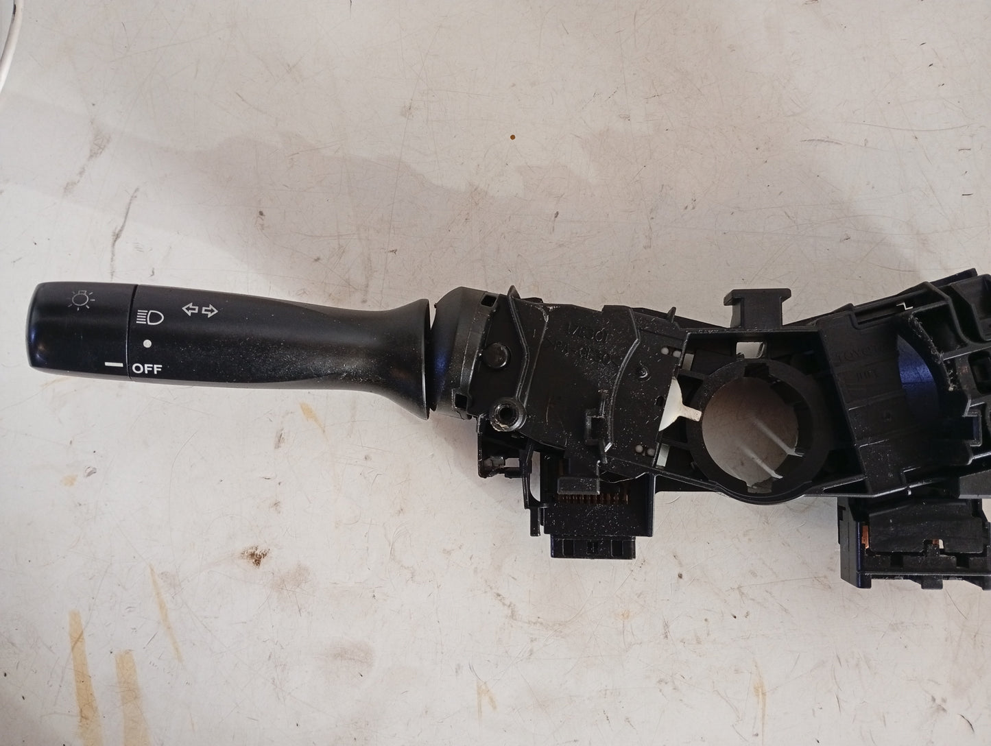 Conmutador Palanca Limpia Parabrisas Toyota Tacoma 2005 2011