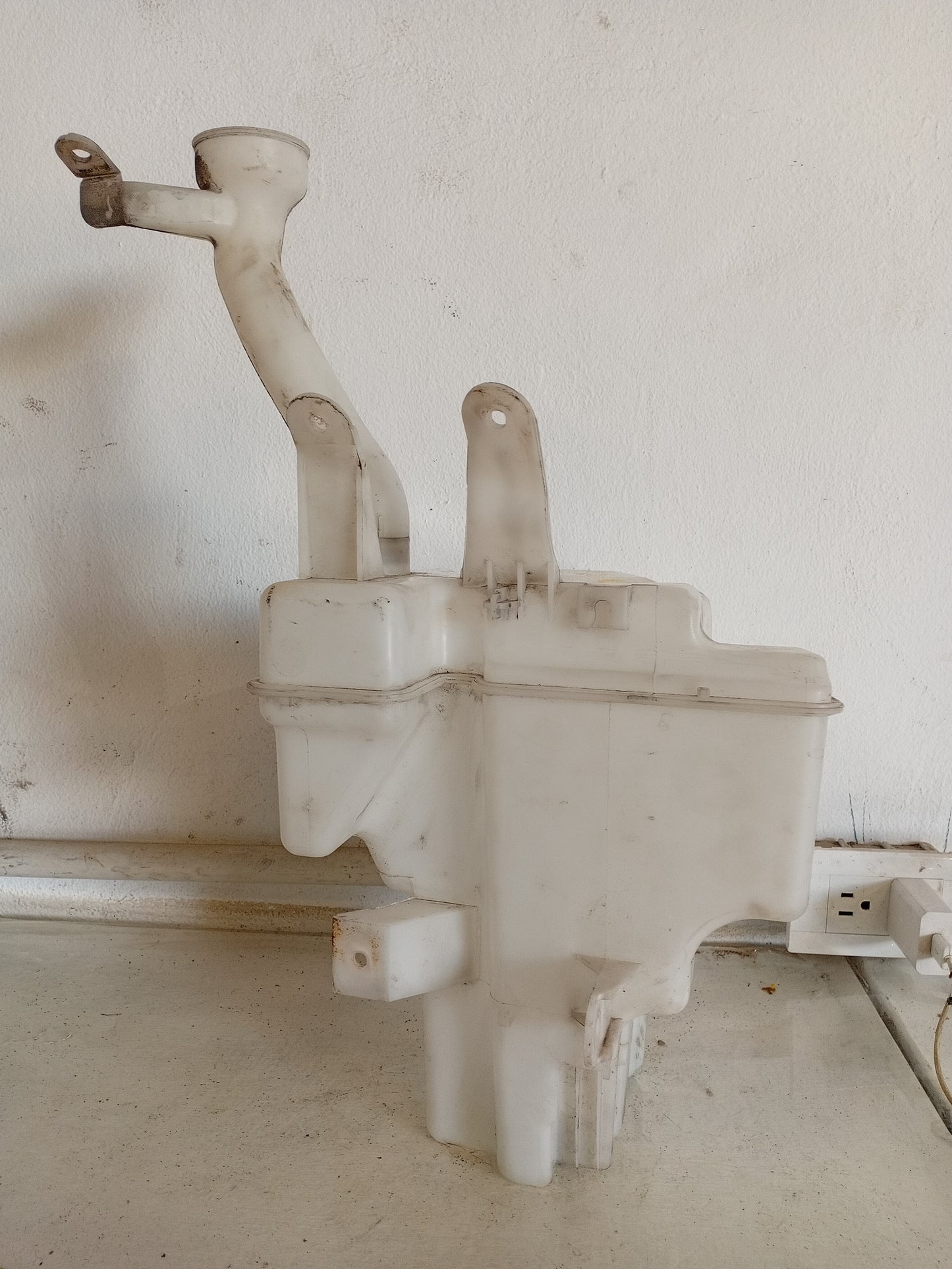 Envase Deposito Agua Limpiaparabrisas Vitara 2008 2010