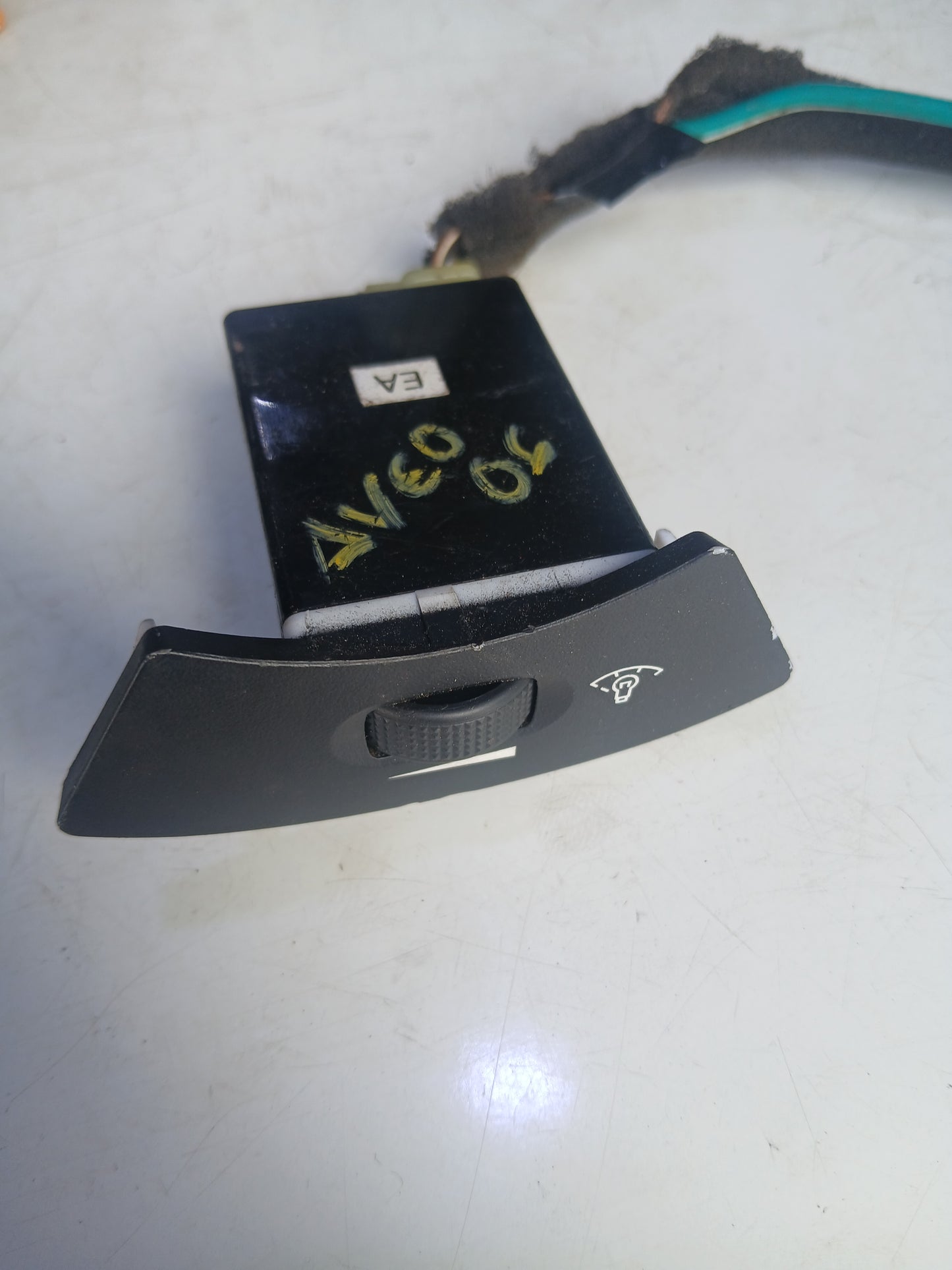 Control Mando Luz de Tablero Chevrolet Aveo