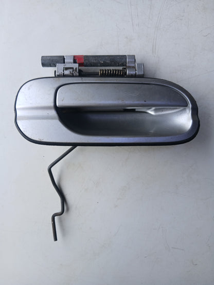 Manilla Externa Nissan Sentra B15 2001 2007