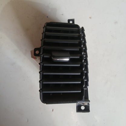 Rejilla Aire Central Nissan Pathfinder 2005 2010