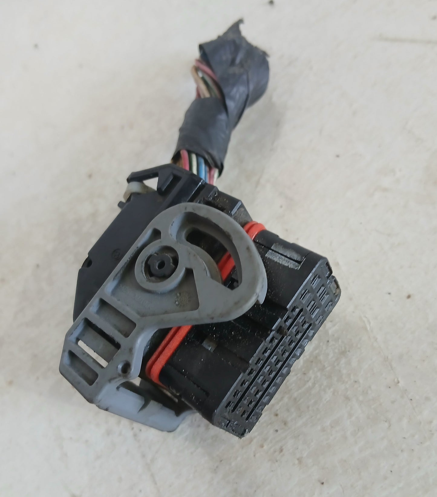 Conector Computadora Caja Nissan Sentra B16