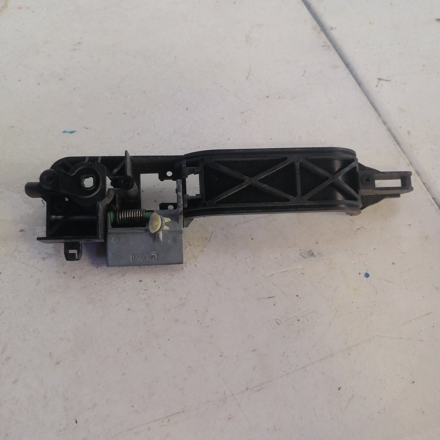 Base Manilla Externa Ford Escape 2004 2007