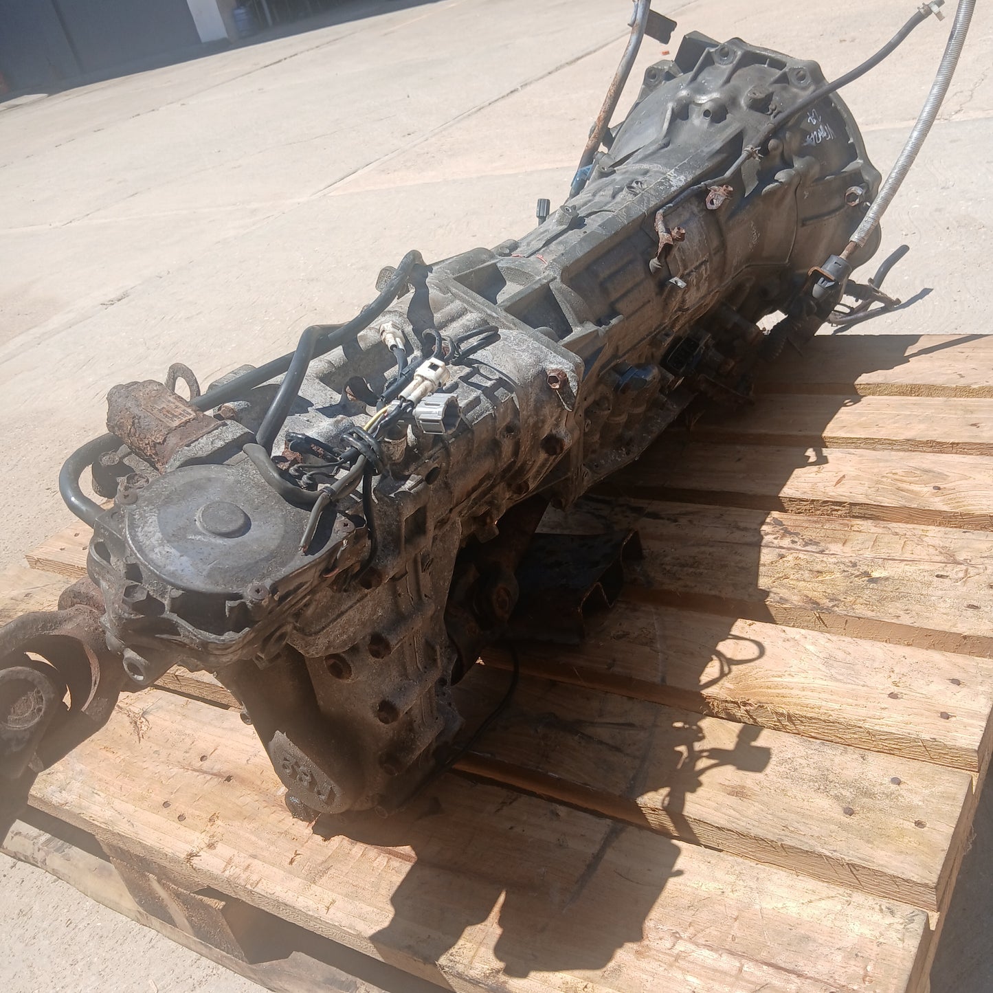 Caja Suzuki Gran Vitara 2.7L 6 cilindros