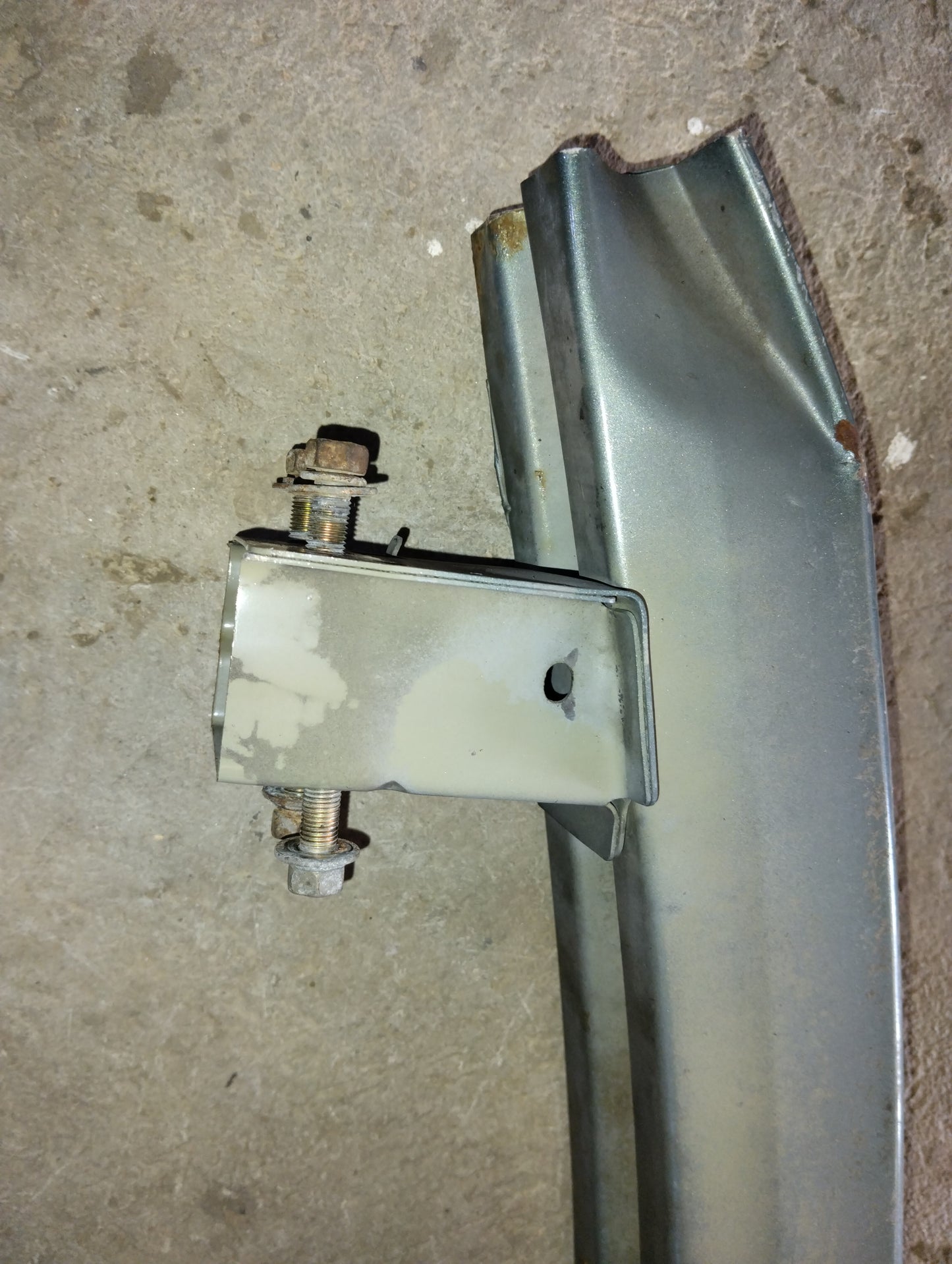 Viga Impacto Nissan Sentra B15 2001 2007