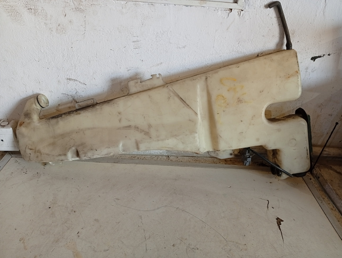 Envase Deposito Agua Limpiaparabrisas Honda CRV 2004 2006