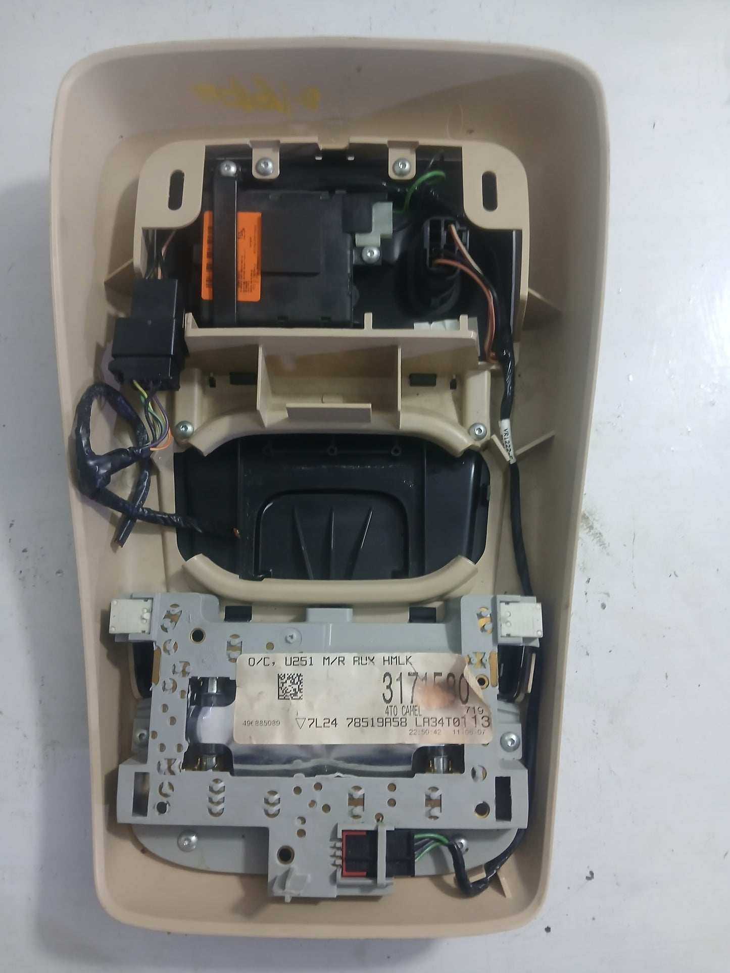 Consola Techo Lámpara Delantera  Ford Explorer Sport Track 2006 2012