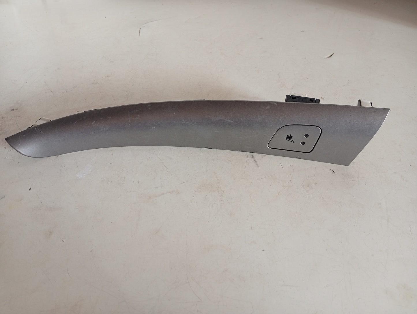 Embellecedor Mando Boton Asiento Hyundai Sonata 2009 2010
