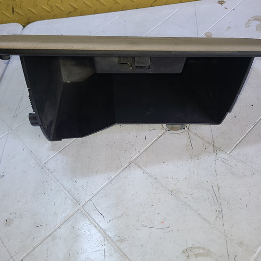 Guantera Inferior Tablero Ford F150 2005
