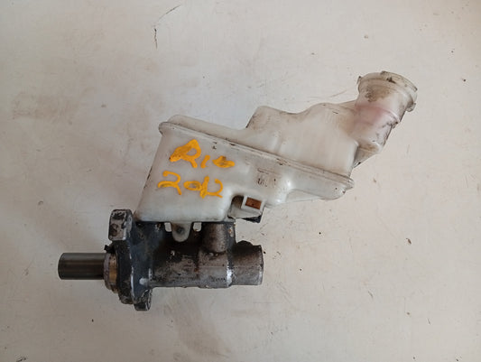 Bomba Freno Kia Rio 2012