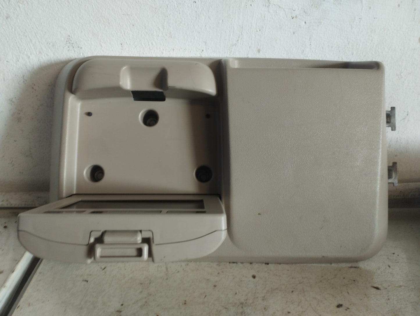 Consola Entretenimiento Chevrolet Tahoe 2004 2008