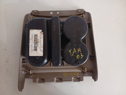 Porta Vaso Delantero Chevrolet Tahoe 2003 2006
