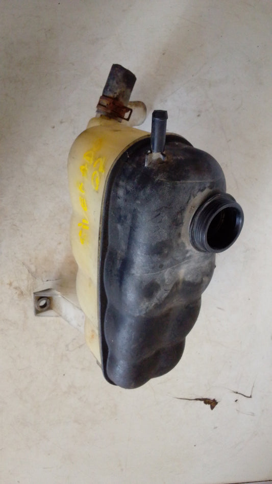 Envase Agua Radiador Chevrolet Silverado Avalanche Tahoe 2007