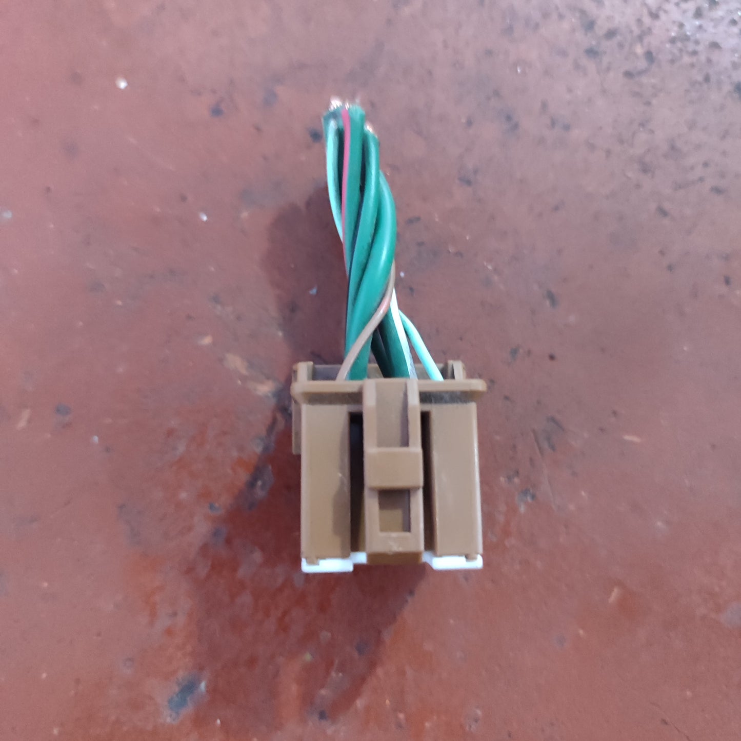 Conector Fusilera Nissan Almera Sentra B15 1.8