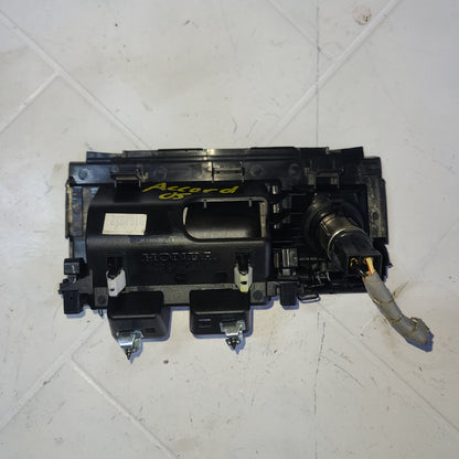 Cenicero Honda Accord 2003 2005