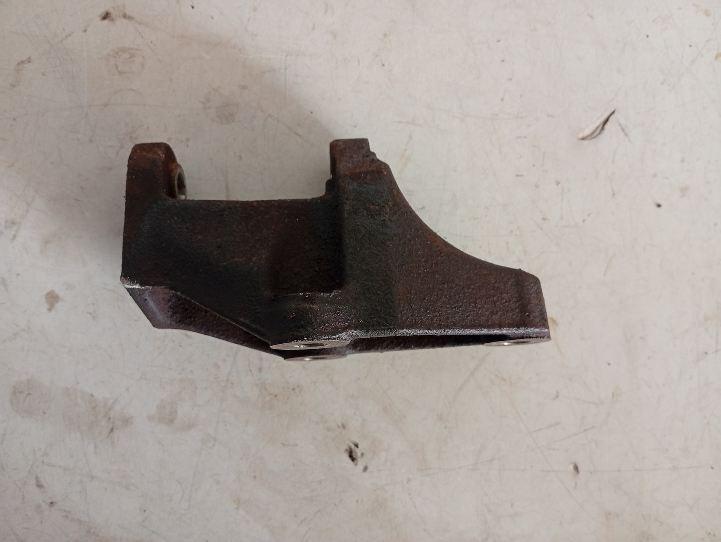 Soporte Alternador Inferior Honda CRV B20 1999 2001