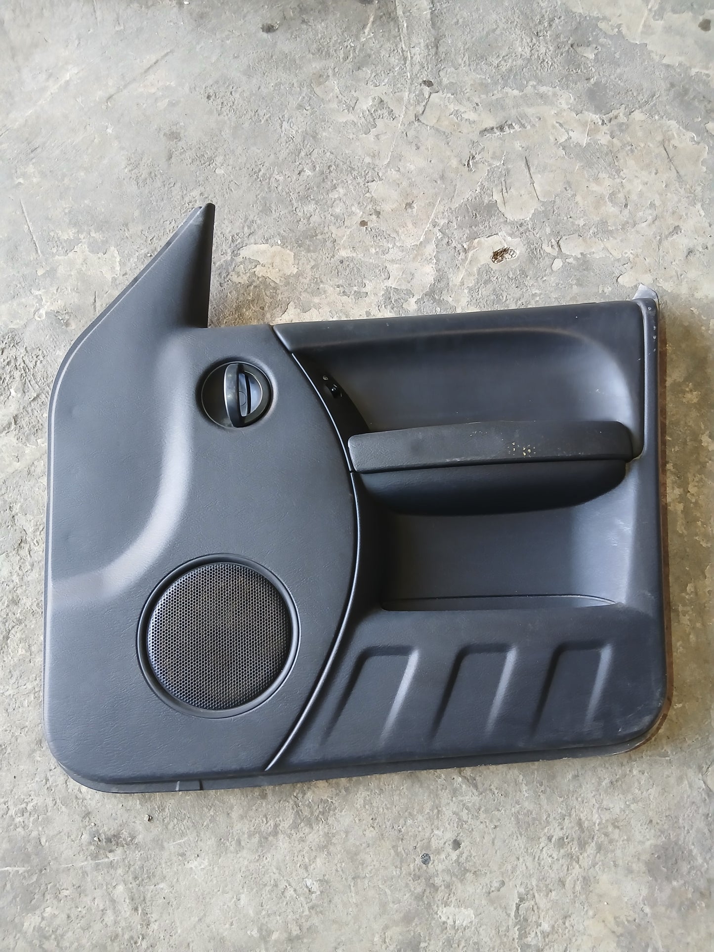 Tapa Puerta Jeep Liberty KJ 2002 2006