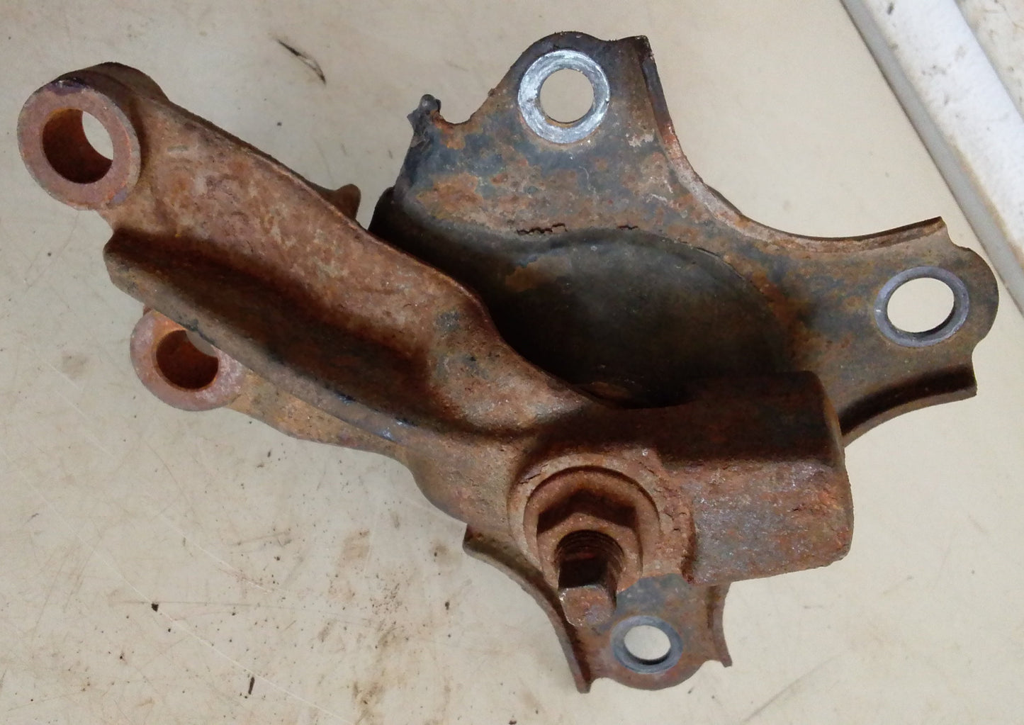 Soporte Con Base Motor Izquierdo Honda Civic 2000-2005