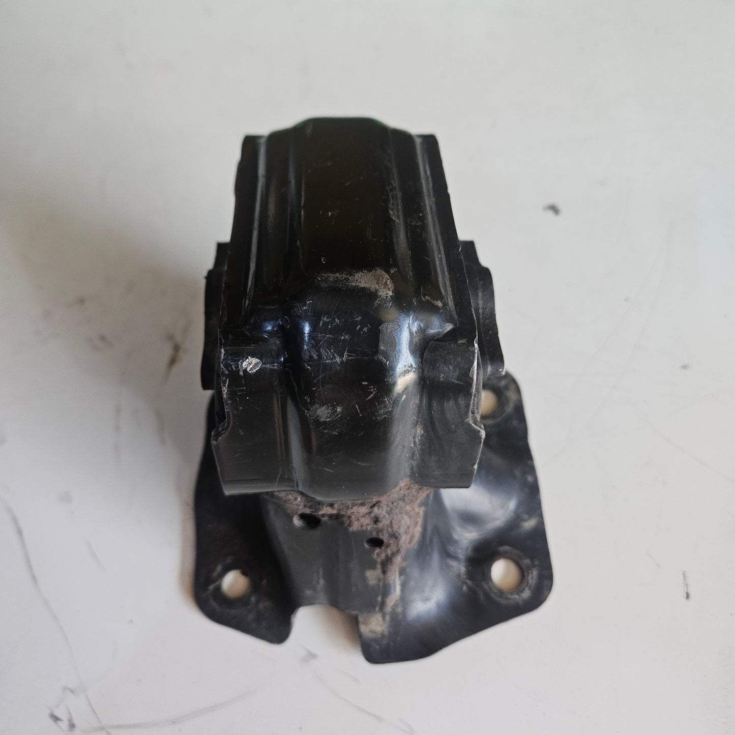 Base Soporte de Motor Jeep Liberty
