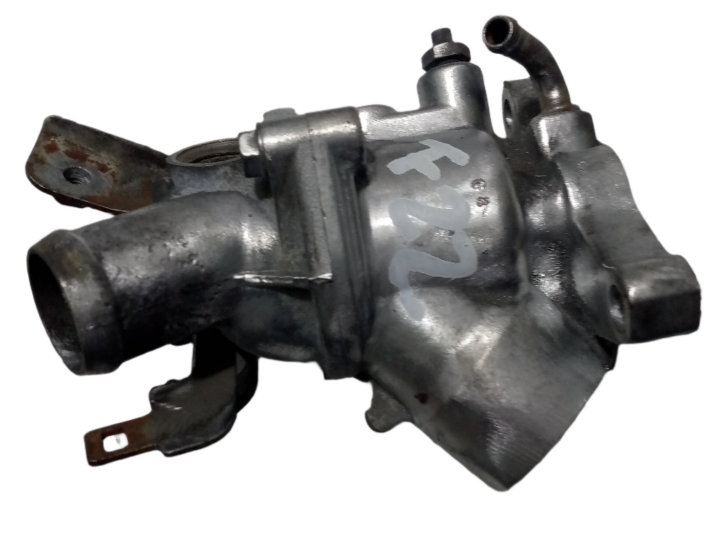 Toma Agua con Termostato Honda Accord F22 F23