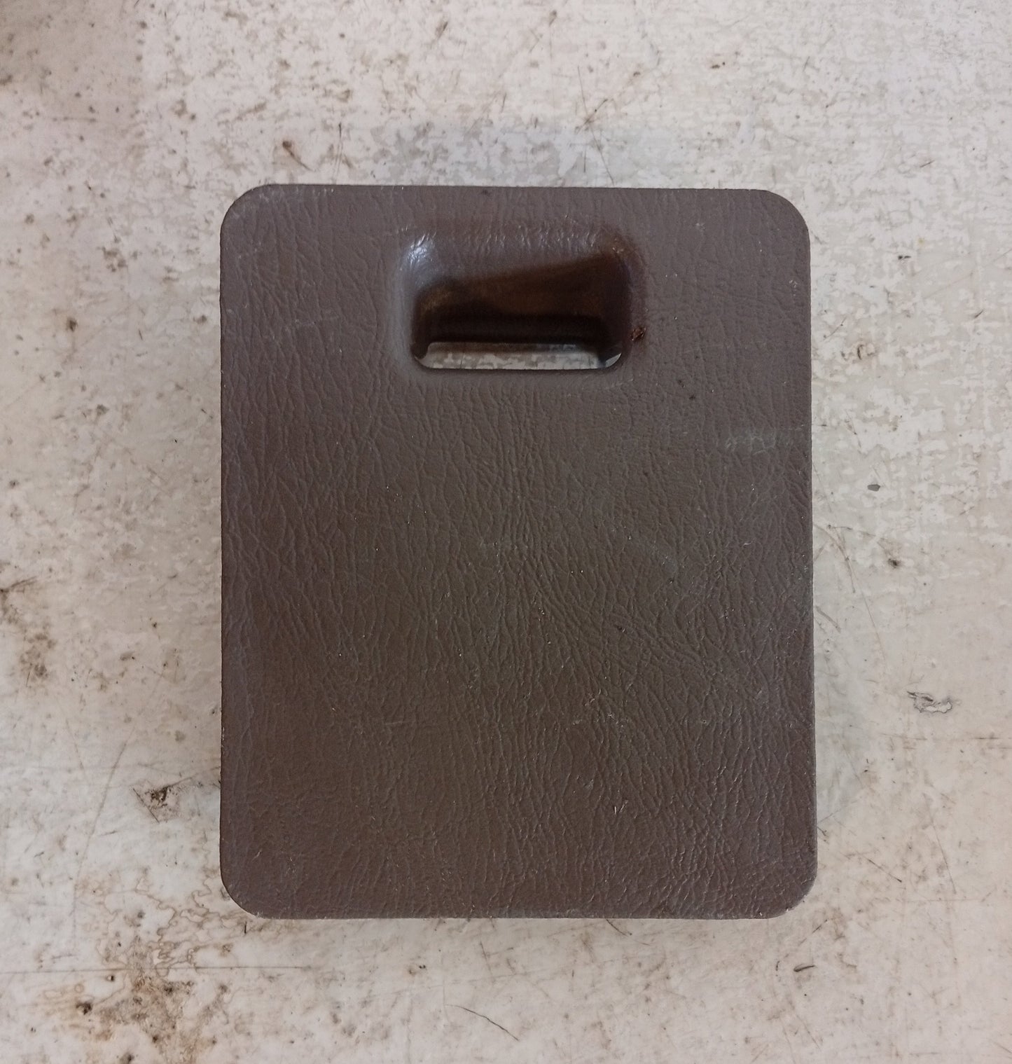 Guantera Tapa Fusilera Toyota 4Runner 1998 2002