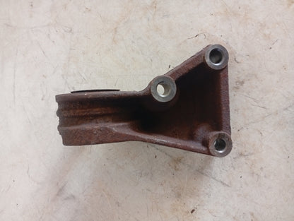 Base Soporte Tripoide Mazda3