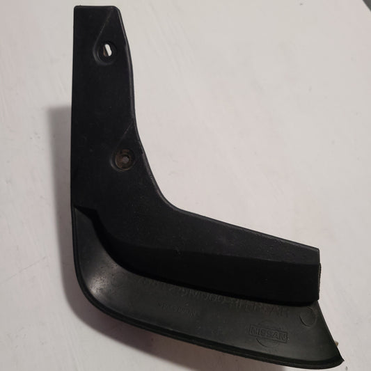 Chapaleta Trasera Nissan Sentra B15 2001 2008